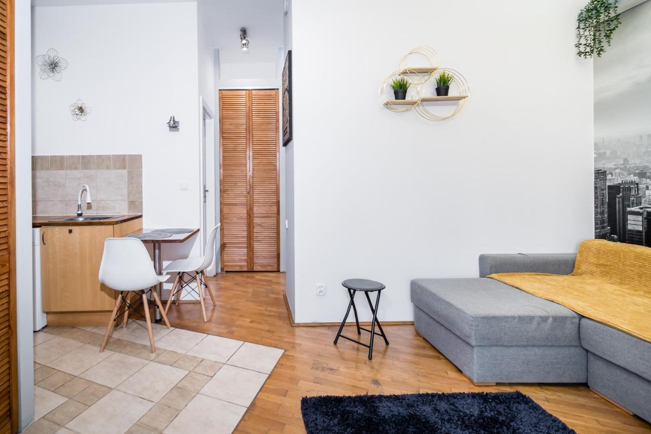 Royal City Apartment 2 Krakow Bagian luar foto