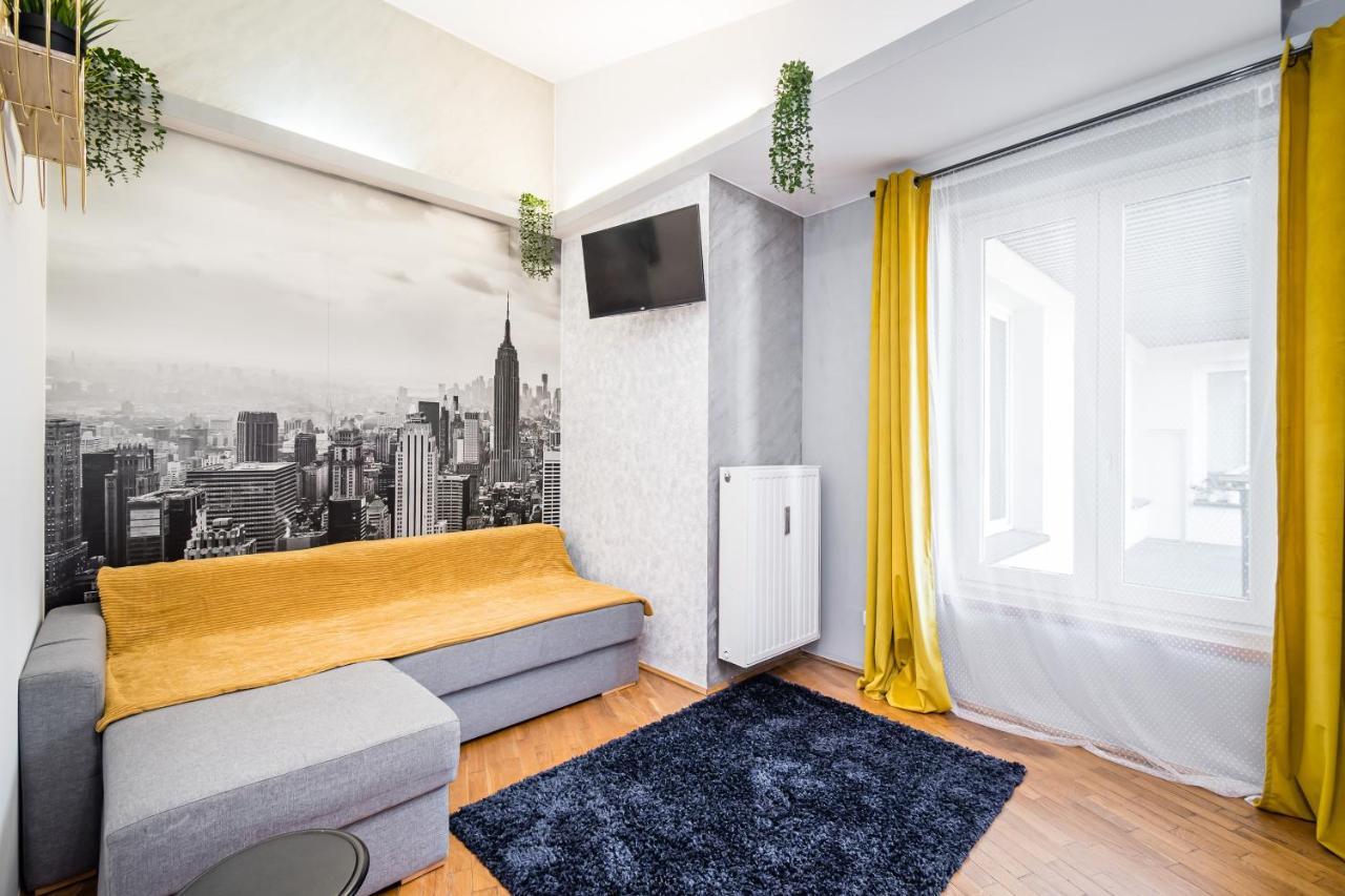 Royal City Apartment 2 Krakow Bagian luar foto