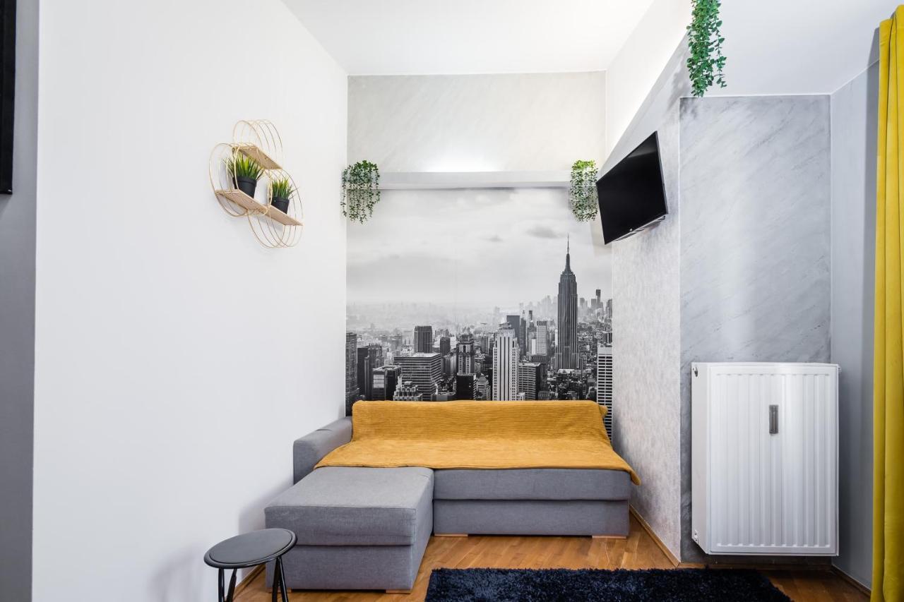 Royal City Apartment 2 Krakow Bagian luar foto